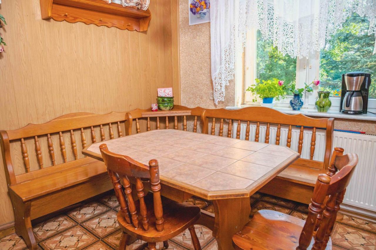 Mira - Mira Pokoje Z Widokiem Na Jezioro Chmielno Exterior photo
