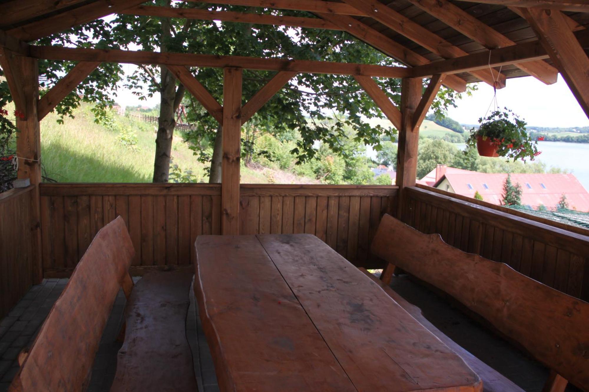 Mira - Mira Pokoje Z Widokiem Na Jezioro Chmielno Exterior photo